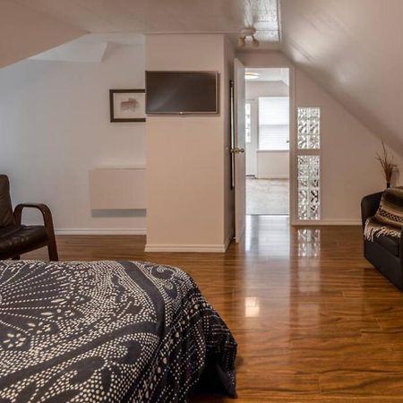 The Loft At Hiltz House Apartment Halifax Bagian luar foto
